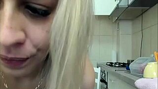 This couple's webcam show is absolutely the best! 😍🔥