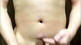 Curious about shaved Japanese cock in steamy Asian clip?