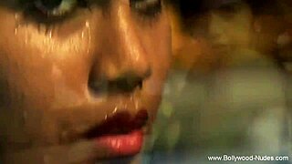 Indian Lady Performs Powerful Relaxing Ritual