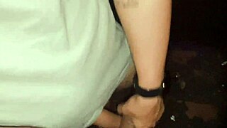 dark room quente com três machos sedentos por um sexo quente regado a leite