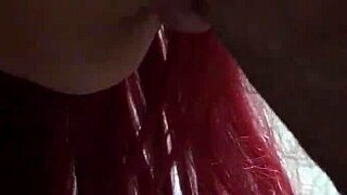 Hotkinkyanniella showcases her modeling in lingerie.