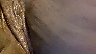 Ebony amateur pleasures her big ass in homemade anal session