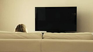 Blonde Bombshell Dido's Kinky Solo Play at TheLifeErotic