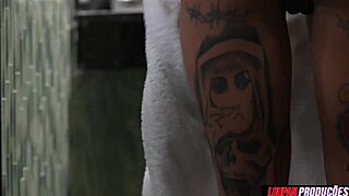 Tattooed brunette Evelyn Buarque licks pussy, rides cowgirl, and swallows cum! 😈