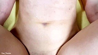 hot cumshot straight into my belly button! 😍