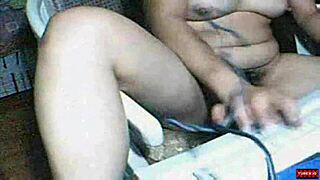 hey, wanna see this webcam girl in free amateur action?