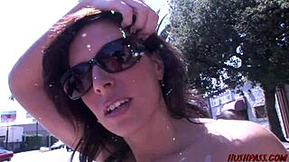 i'm hot mom druuna gettin anal from young guy