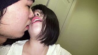 ヤリマン素人娘をガッツリハメ撮り Vol 3 - 金森ことの 2!
