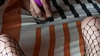 Delicious Foot Fetish Pleasure on Juicy Feet