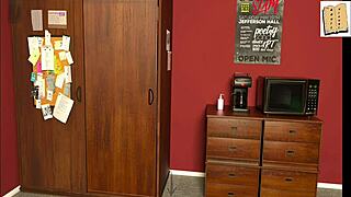 what's behind the erotic blonde in this big tits anime game route 15?