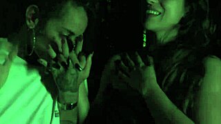 tive que pegar a amiga pq o macho broxou - putaria nos bastidores com nina forbidden e loupan