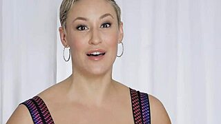 special backstage chat with isabelle deltore's big assets