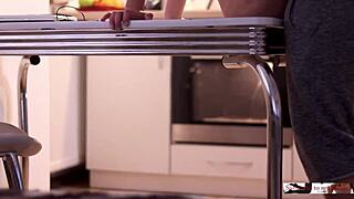 i had a quik fuck with my wife befor dinner