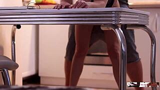 i had a quik fuck with my wife befor dinner