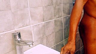 Curvy teen 18+ receptionist drilled by huge cock in hotel room