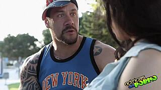 universitarias, what's the exchange student up to?