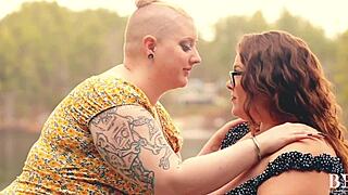 I’m obsessed with this lunch spread turning into wild lesbian licking.