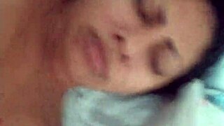 rompiendo el co�o de la caliente indiana, bent over in kitchen doggystyle