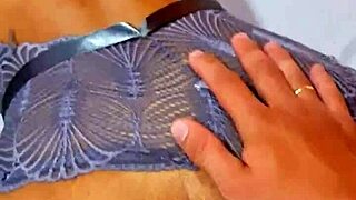 Botei Uma Lingerie Sexy e Dei de 4 Para o Boy