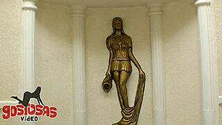 met a hot blonde on the street and she invited me to a motel for oral