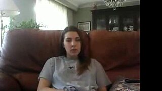 Emotional Hot Girl Webcam Shows Her Pussy in Public Spot