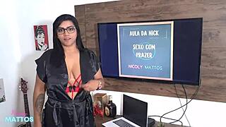 Student Finishes in Hot Teacher’s Mouth - Leo Ogro