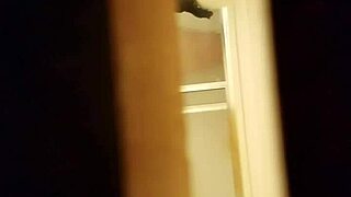 Watch the prostitute shave her hairy pussy