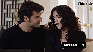 victoria voxxx lets nerd fuck her pussy for computer fix 😏