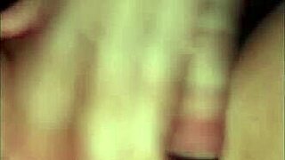 Lucky Stranger Receives Nudes from Amateur Model Joyliii