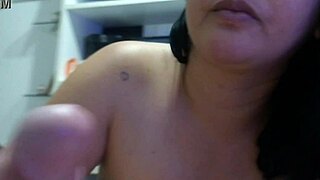 faltei aula para tomar porra do vizinho casado na webcam