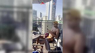 novinho safado me deixou maluco sexo com beijo na boca e muito bom.