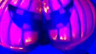 I'm twerking my big ass for my partner.