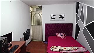 visiting my colombian neighbor at the park, she loves watching me workout