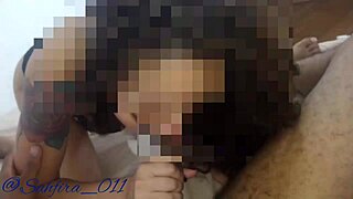 Novinha Feels Intense Pleasure in Deep Throat