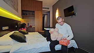 Funny to fuck my girlfriend using britney di tantaly toy