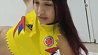 My Wife’s Away So I Bang Busty Ass Neighbor in USA House