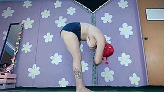 I’m thrilled watching this cute milf flash pierced nipples during yoga