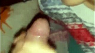 yo, who’s this sexy wsp girl suckin’ cock?