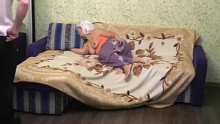 Wow, Mom Set Up Sofa for Big Ass Anal Sex!