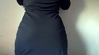 Pinay Wife Dances And Grinds Before Intimacy