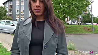 Bonnie, ready for spontaneous casting fuck at 18+ German scout?