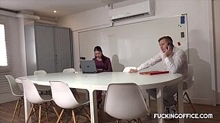 I Swear, Maintenance Guy Had to Calm Down This Horny Secretary Fast