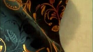 Watch me reveal my huge cock beneath the handkerchief! 😏