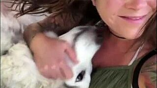 Felicity Feline Shares Her Webcam Dancing Moments