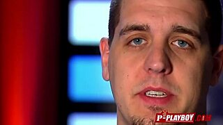 Redhead Pussy Eaten While Giving Head