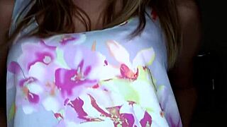 Blonde Amateur Sucks Cute Cock