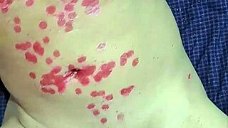 Oh Wow, Myanmar Gay Guys In Homemade Hot Wax Session!