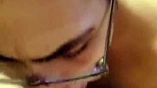 Blow Job Session with Curvy Beauty