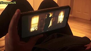 no puedo superar las ganas de follarme a mi hermanastra