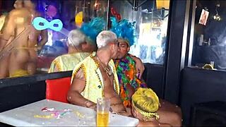 Gay teens kiss at outdoor gloryhole with monster cocks 😈